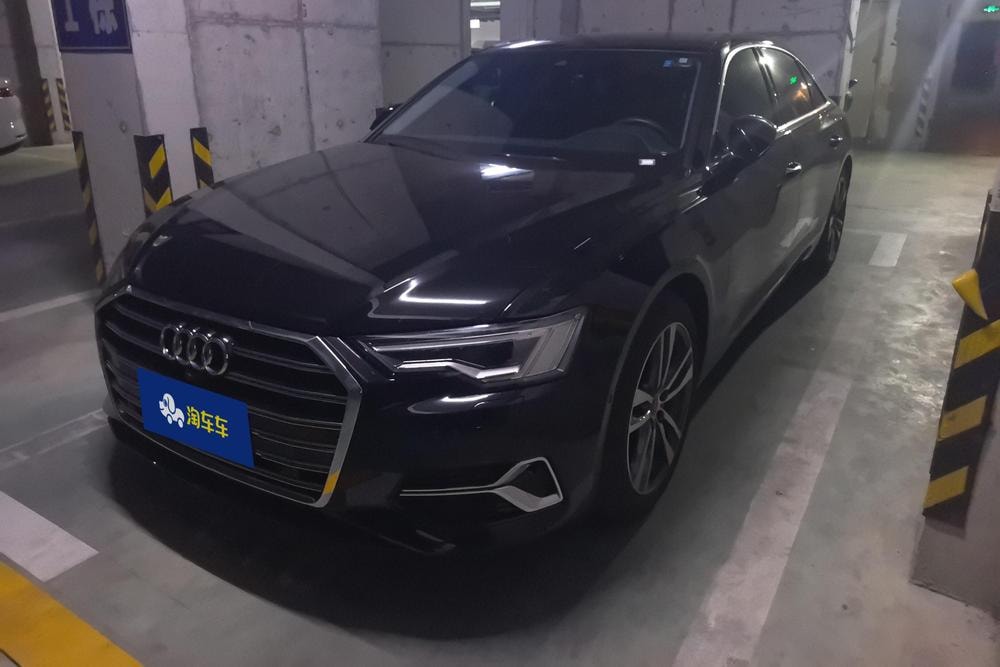 Audi A6L 2024 — фото автомобиля