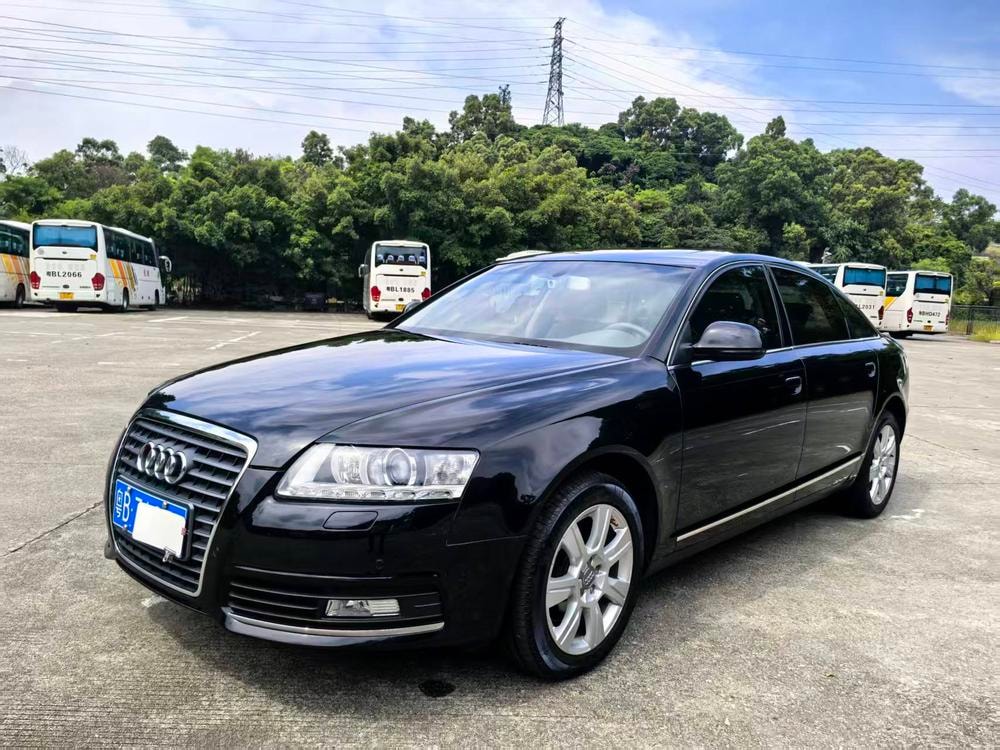 Audi A6L 2011 — фото автомобиля