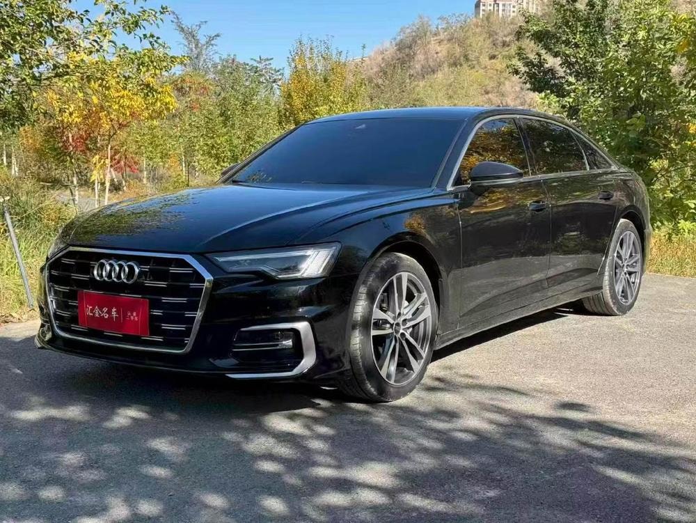 Audi A6L 2023 — фото автомобиля 1