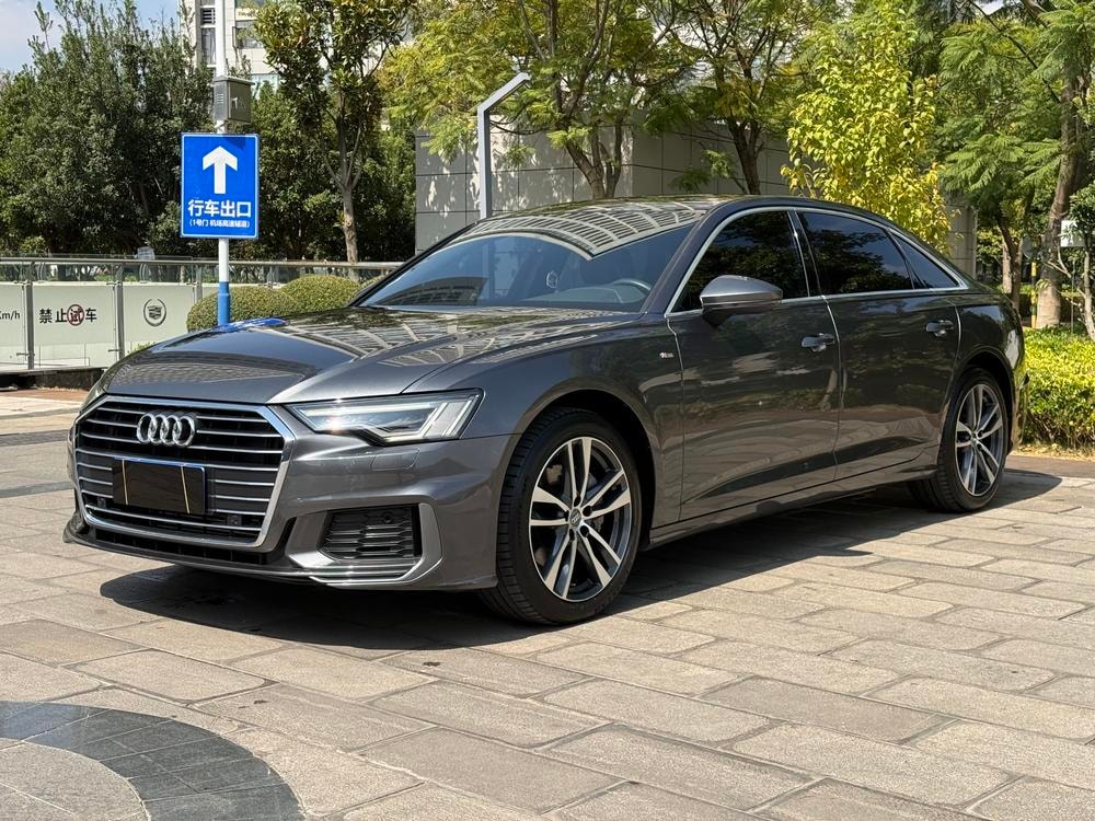 Audi A6L 2021 — фото автомобиля 1