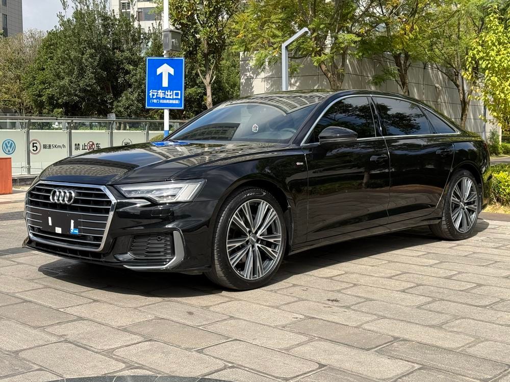 Audi A6L 2020 — фото автомобиля 1