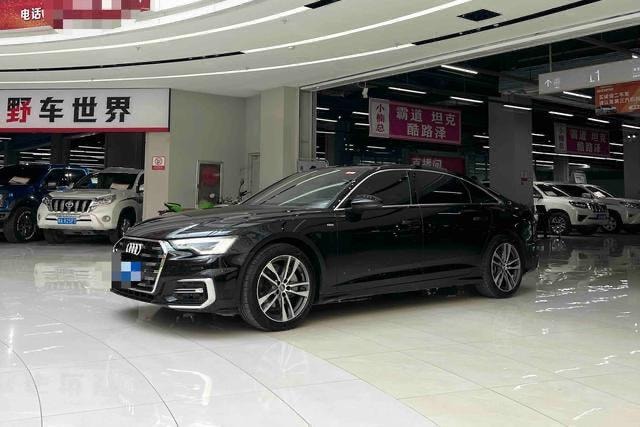Audi A6L 2019 — фото автомобиля 1