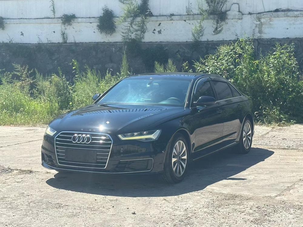 Audi A6L 2017 — фото автомобиля 1