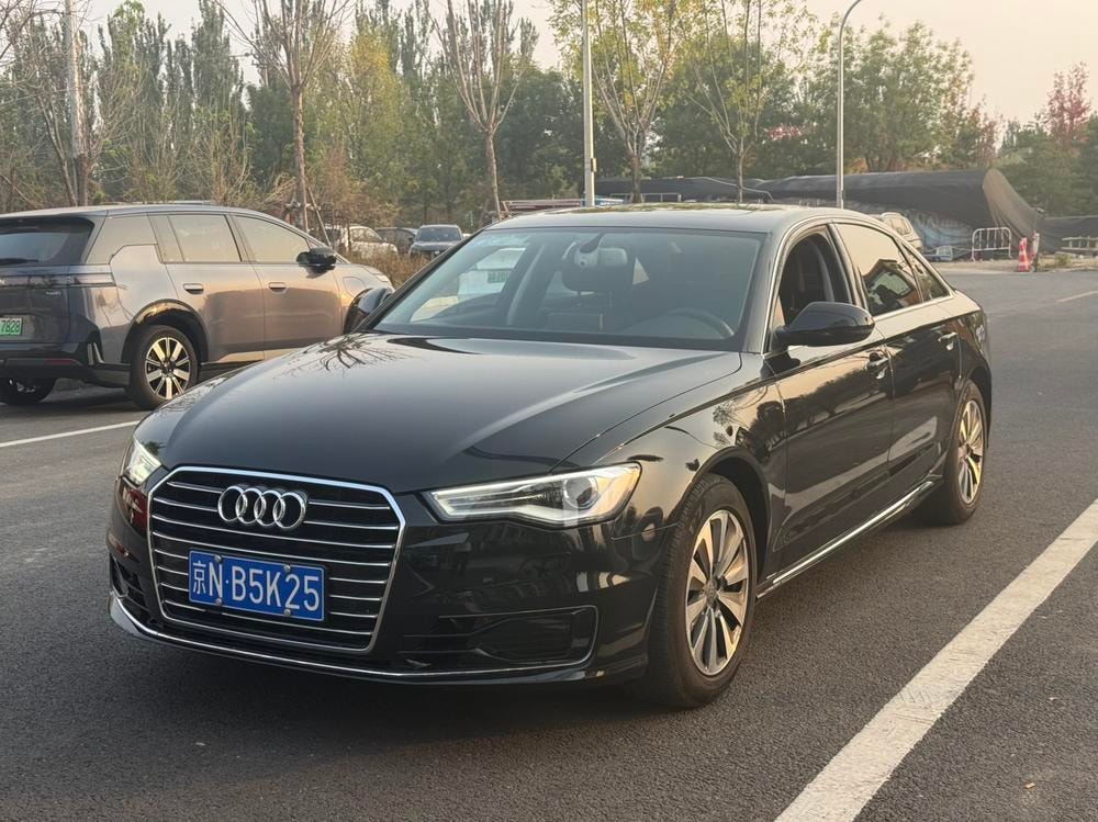 Audi A6L 2016 — фото автомобиля 1