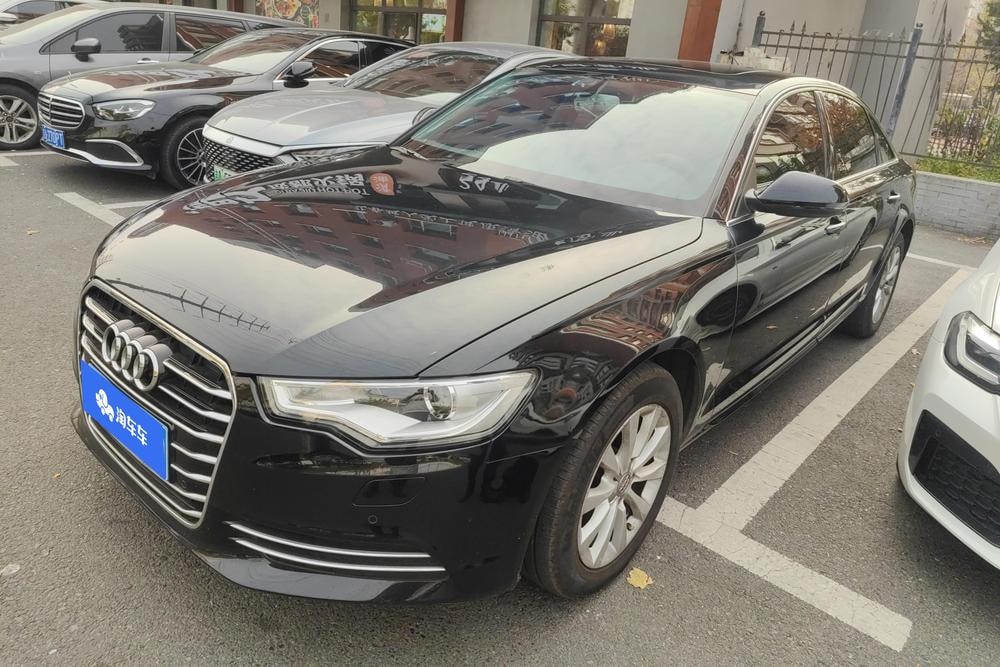 Audi A6L 2012 — фото автомобиля 1