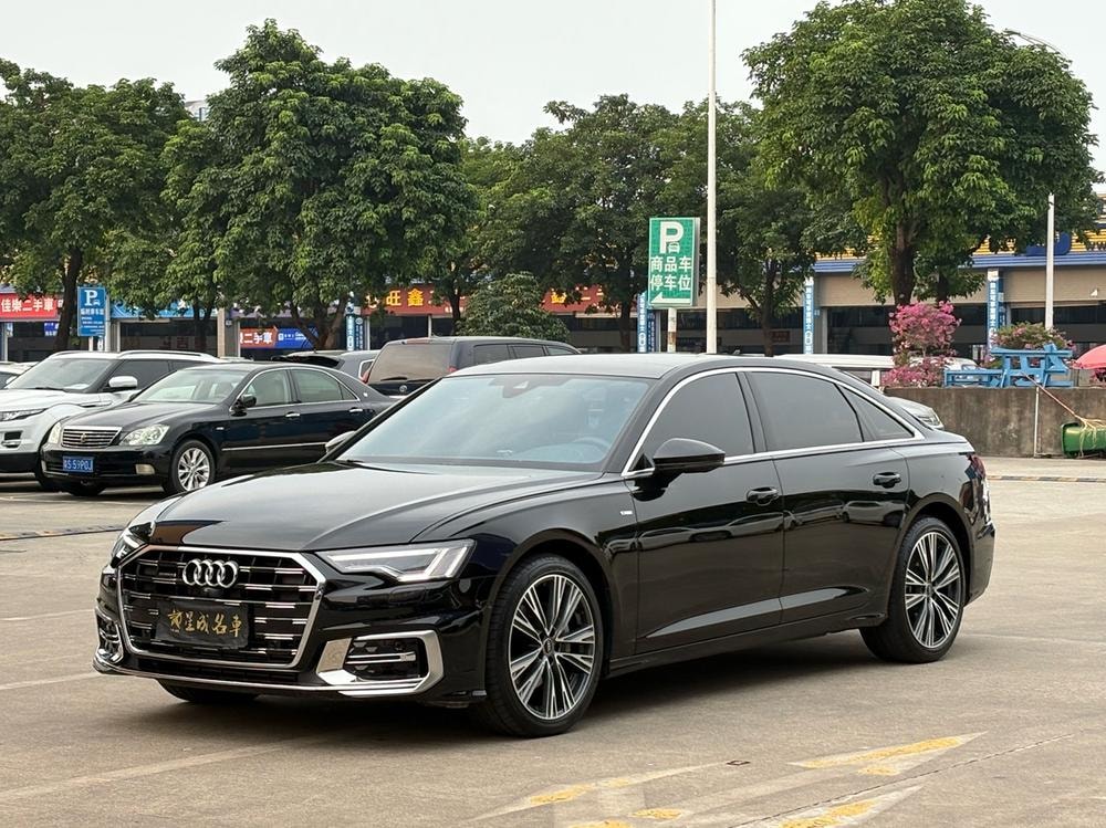 Audi A6L 2025 — фото автомобиля