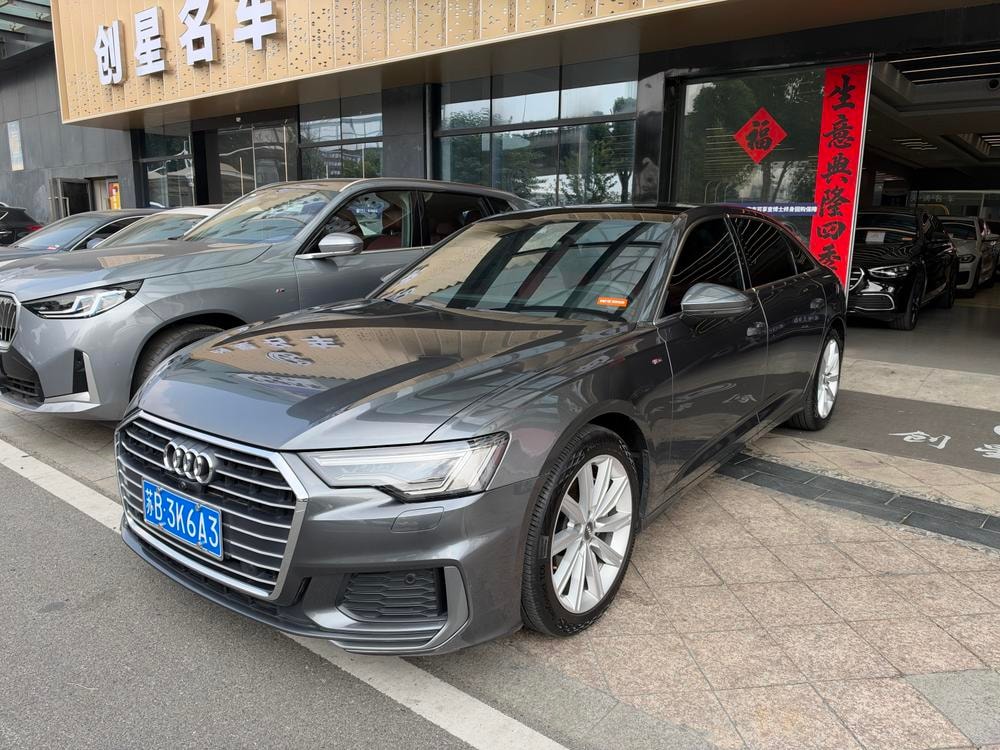 Audi A6L 2020 — фото автомобиля