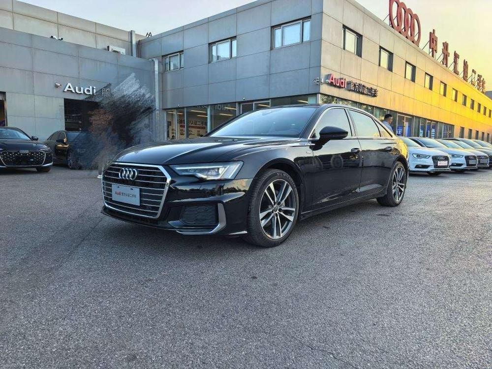 Audi A6L 2020 — фото автомобиля