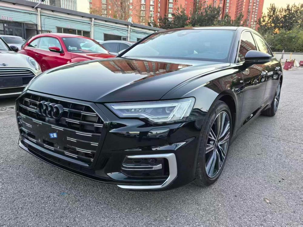 Audi A6L 2023 — фото автомобиля
