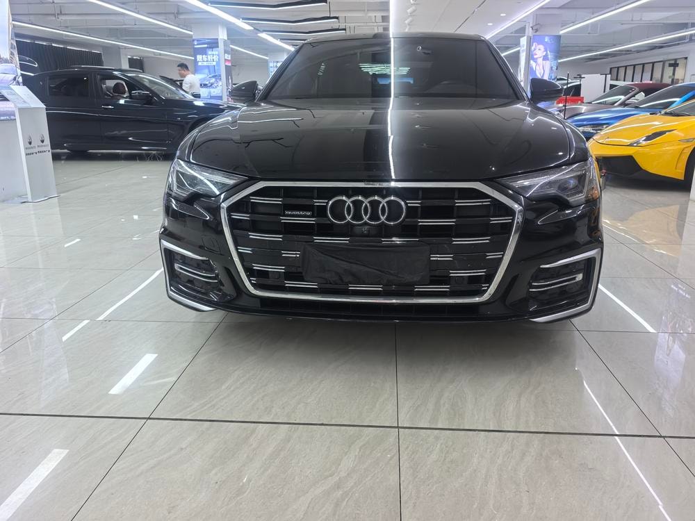 Audi A6L 2024 — фото автомобиля