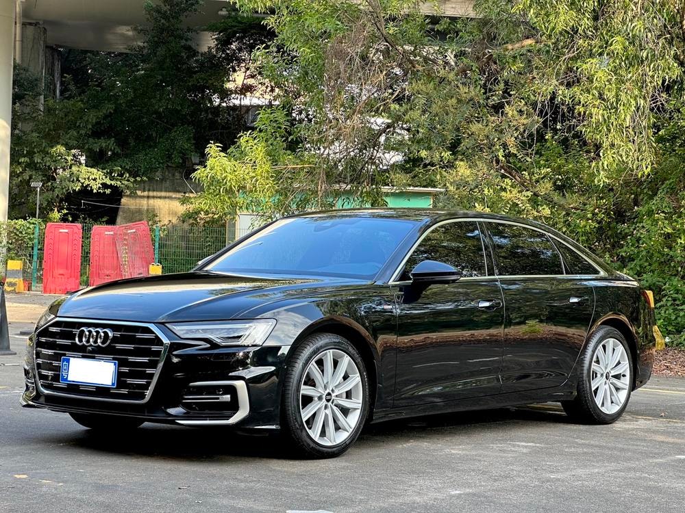 Audi A6L 2024 — фото автомобиля