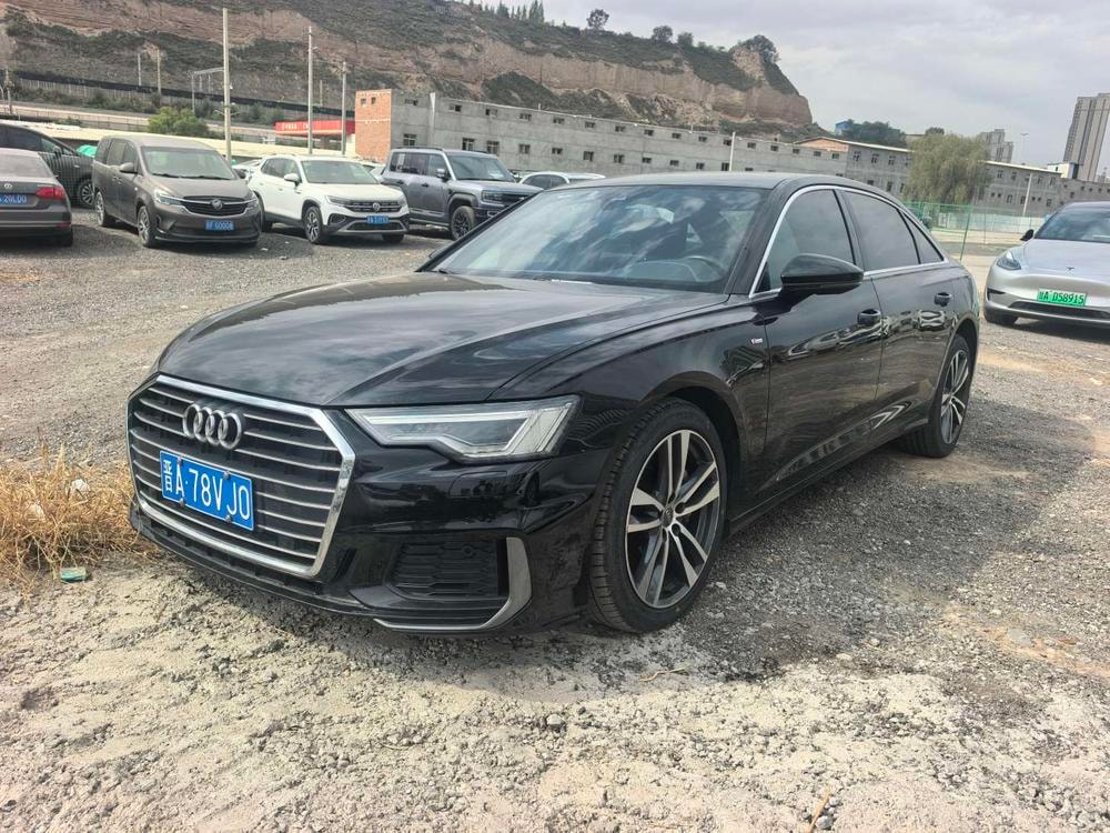 Audi A6L 2023 — фото автомобиля