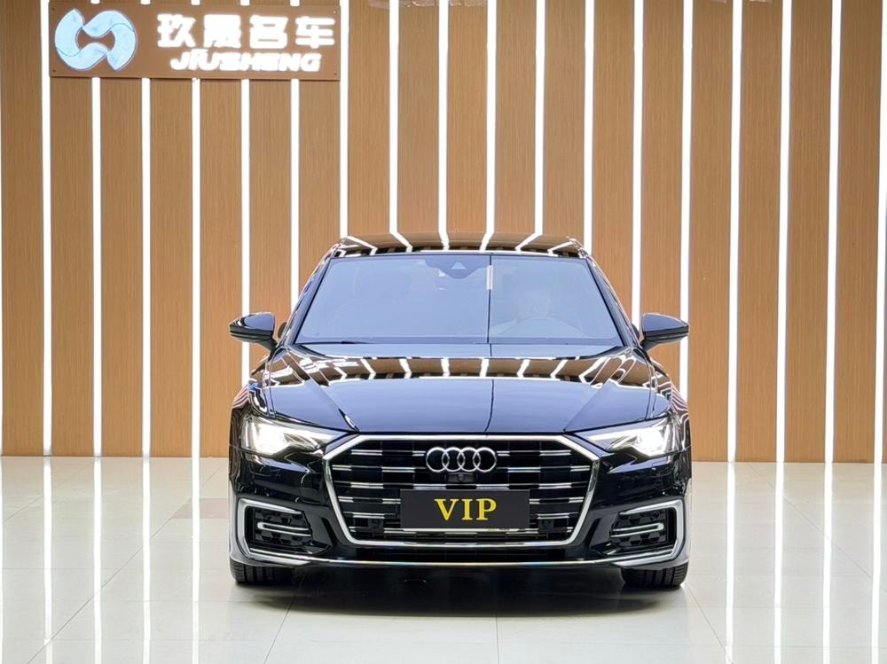 Audi A6L 2021 — фото автомобиля
