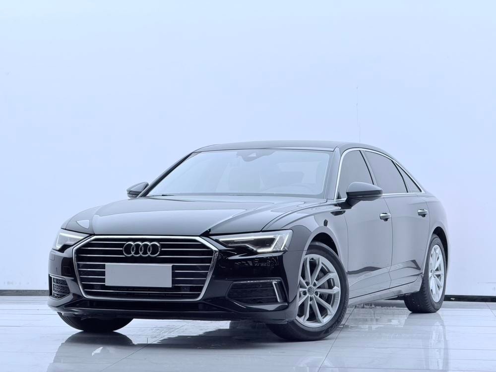 Audi A6L 2020 — фото автомобиля