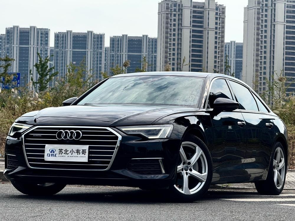 Audi A6L 2021 — фото автомобиля