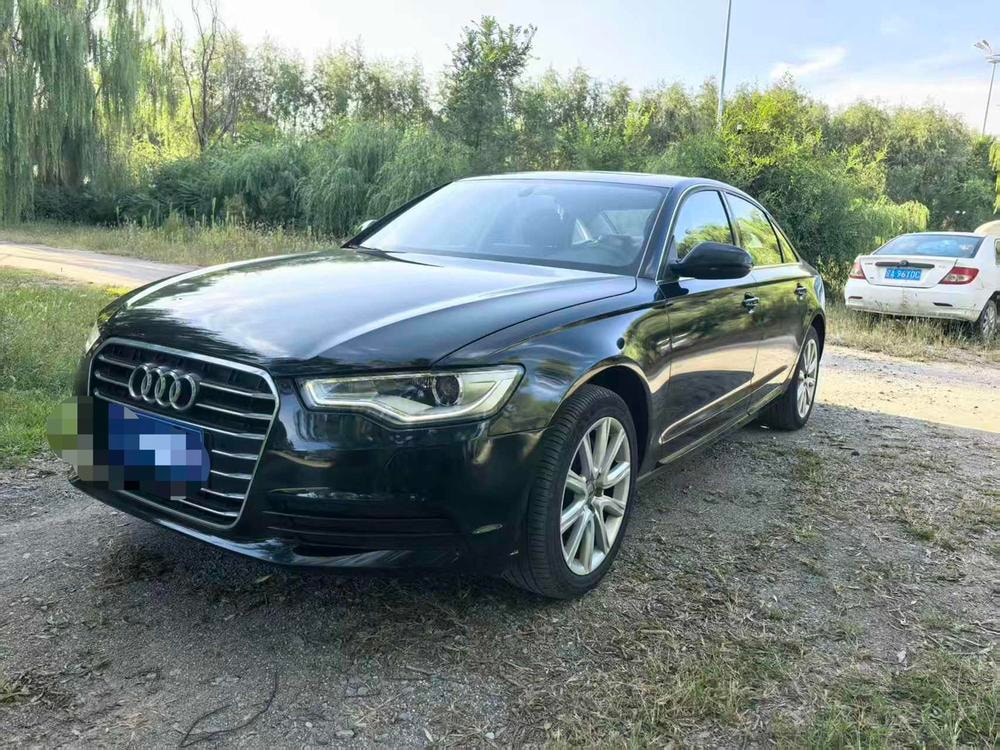 Audi A6L 2014 — фото автомобиля