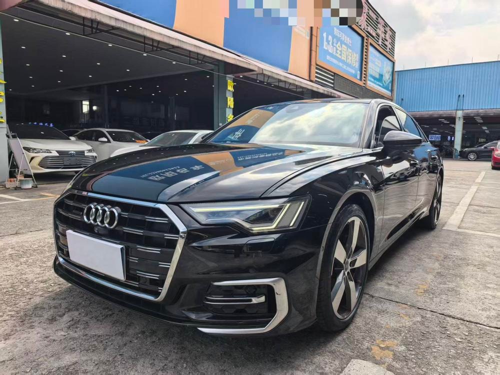 Audi A6L 2023 — фото автомобиля