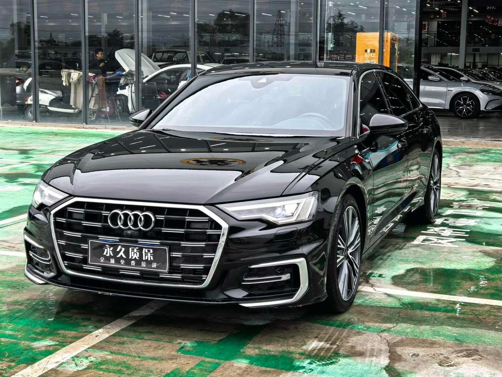 Audi A6L 2025 — фото автомобиля