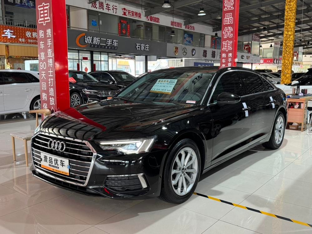 Audi A6L 2021 — фото автомобиля