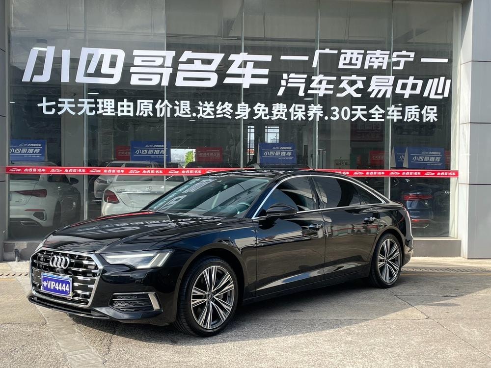 Audi A6L 2021 — фото автомобиля