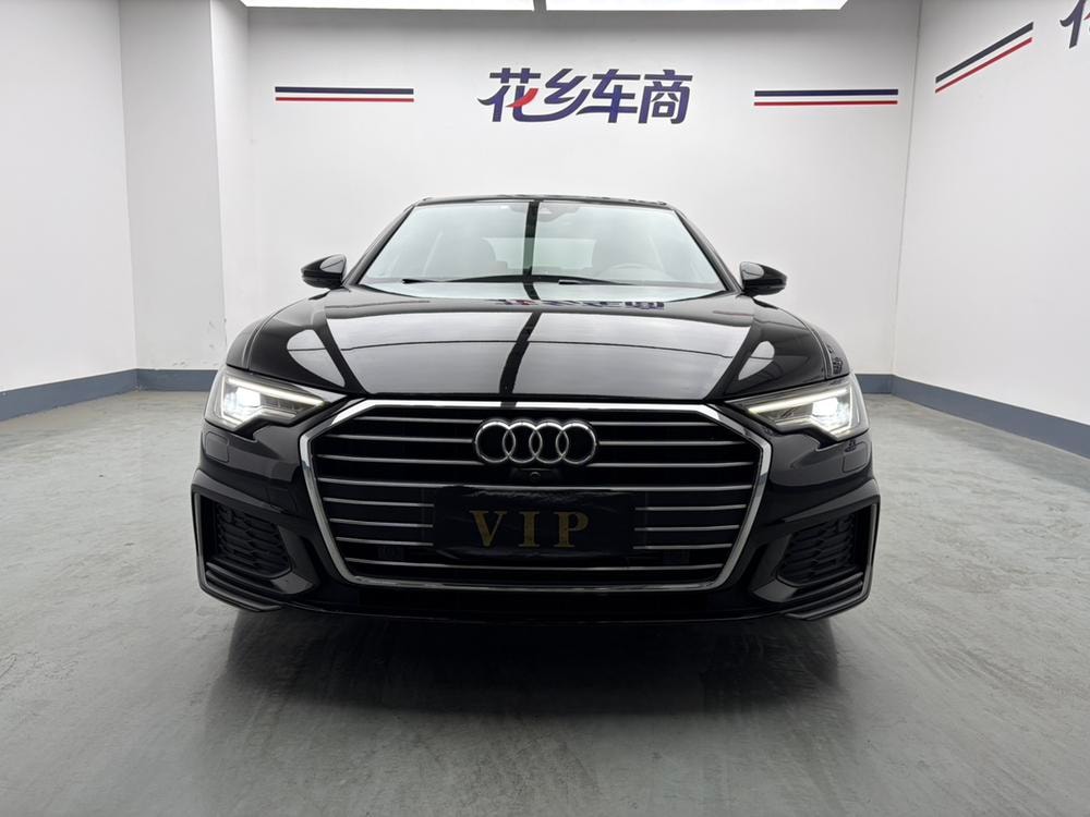Audi A6L 2021 — фото автомобиля