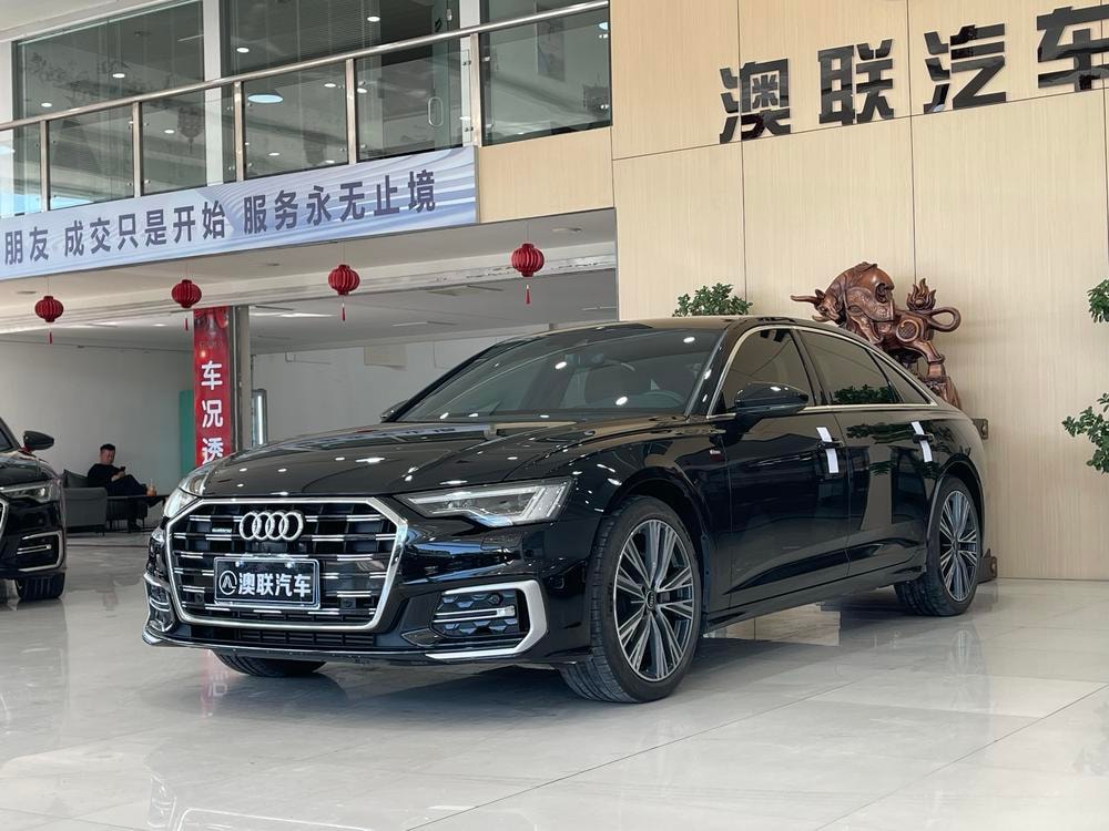 Audi A6L 2025 — фото автомобиля