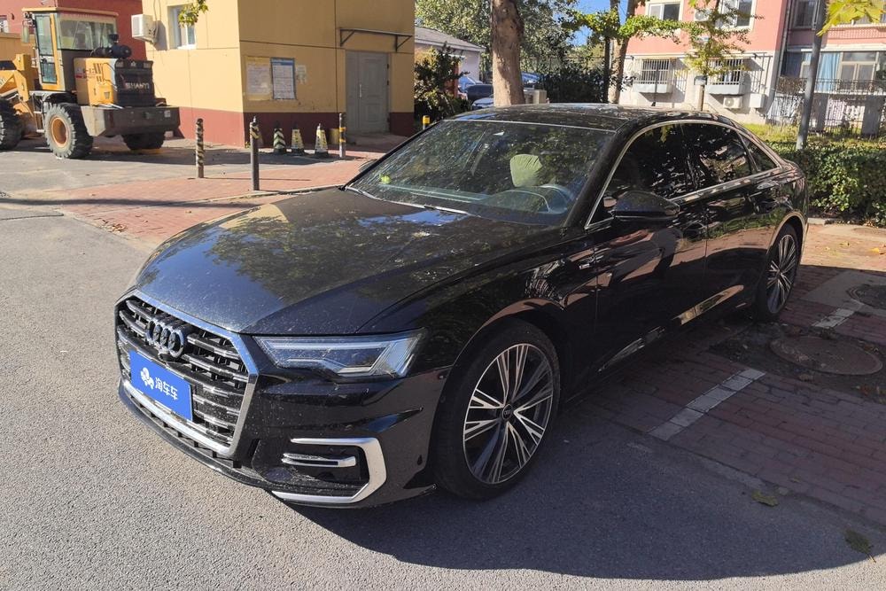 Audi A6L 2023 — фото автомобиля