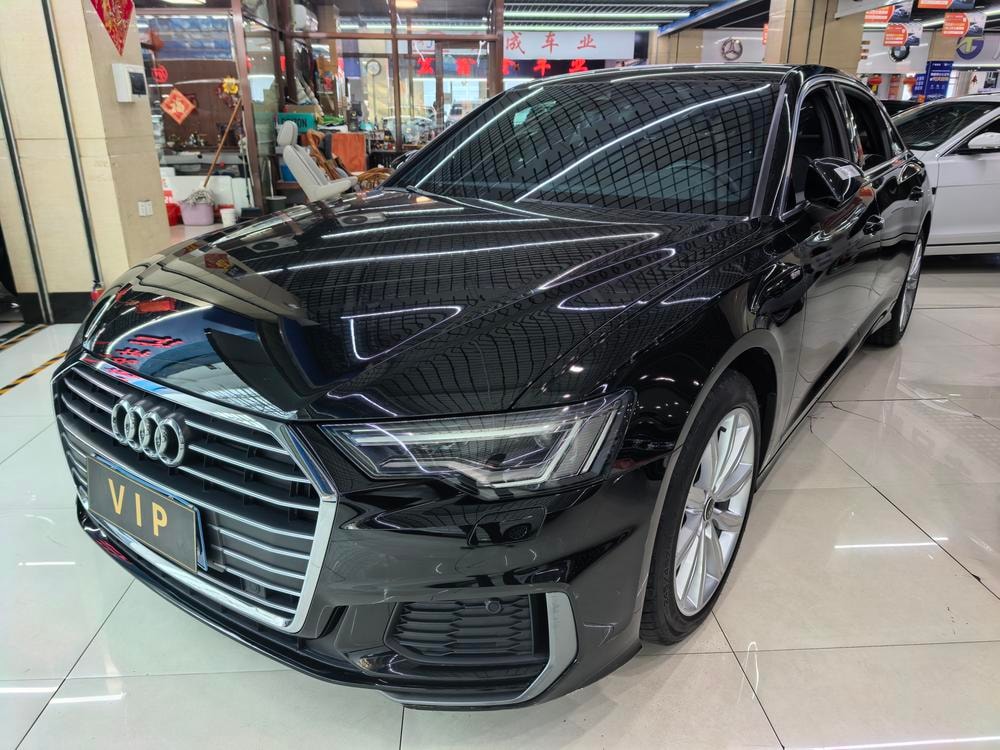 Audi A6L 2020 — фото автомобиля
