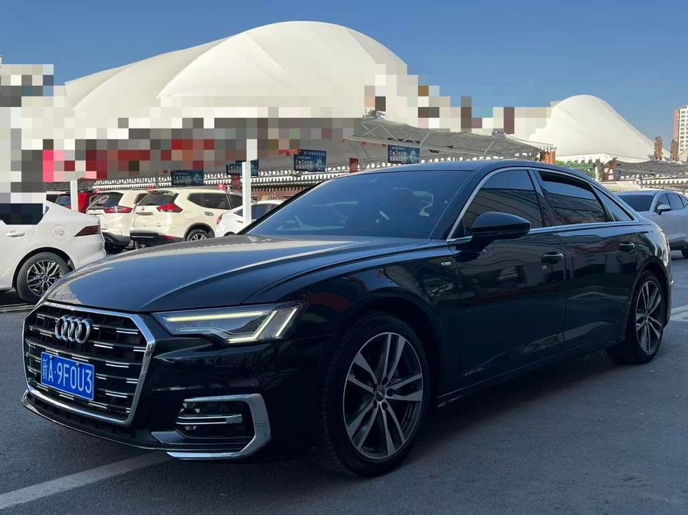 Audi A6L 2019 — фото автомобиля
