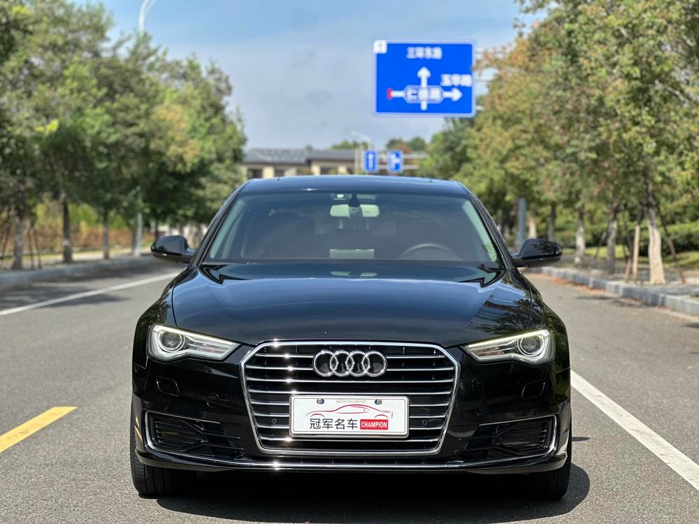 Audi A6L 2016 — фото автомобиля