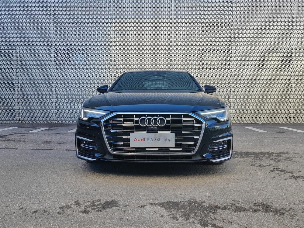 Audi A6L 2024 — фото автомобиля