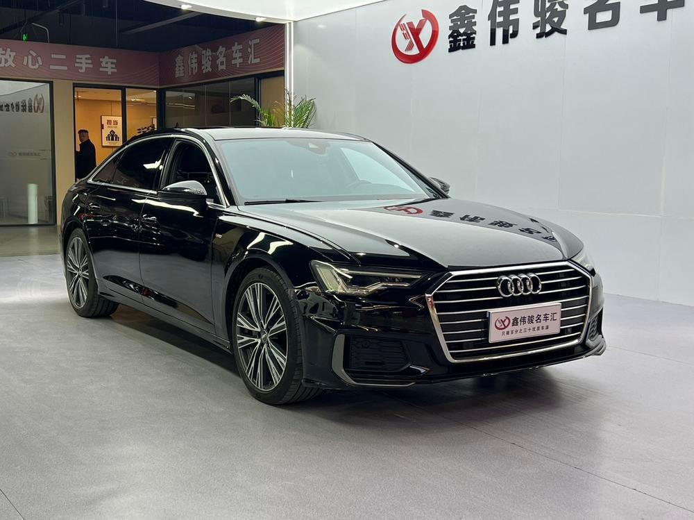 Audi A6L 2021 — фото автомобиля