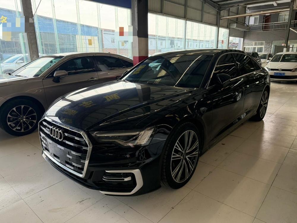 Audi A6L 2023 — фото автомобиля 1