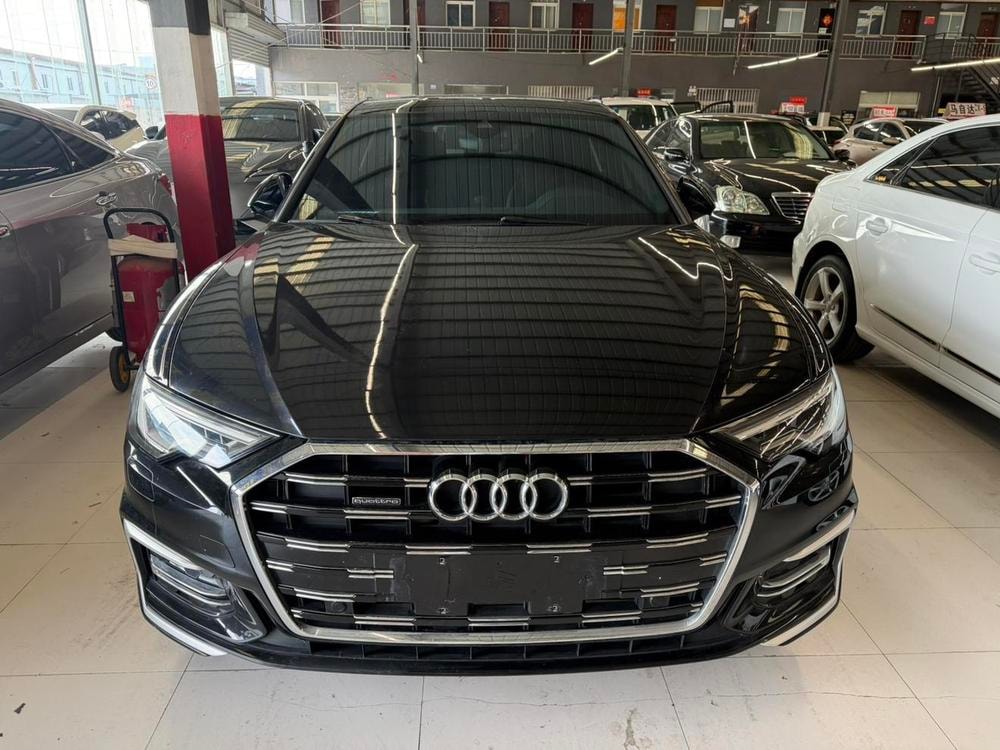 Audi A6L 2023 — фото автомобиля