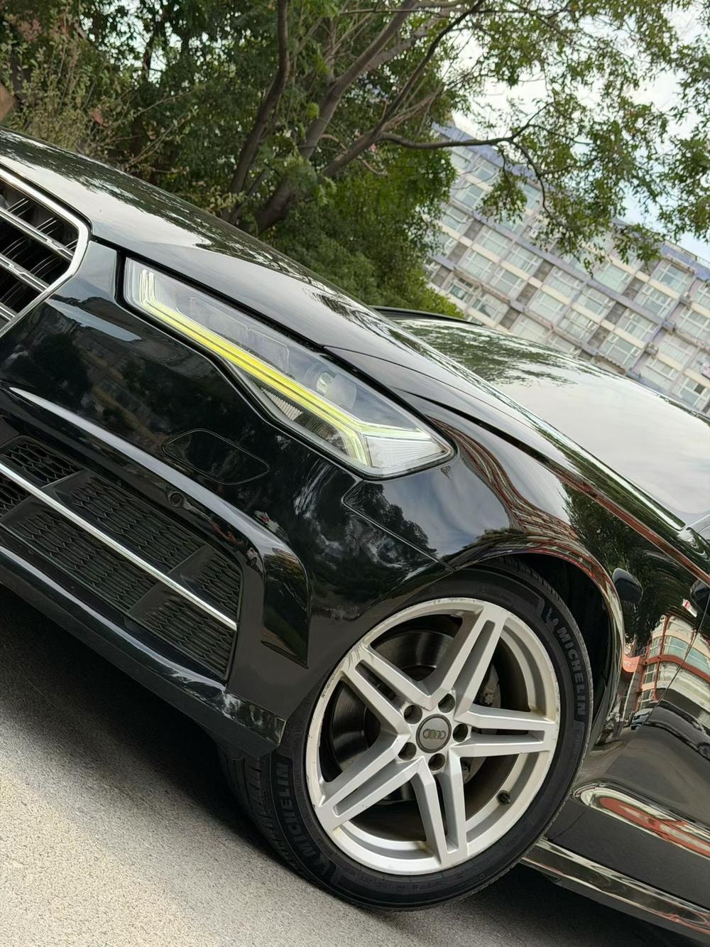 Audi A6L 2018 — фото автомобиля