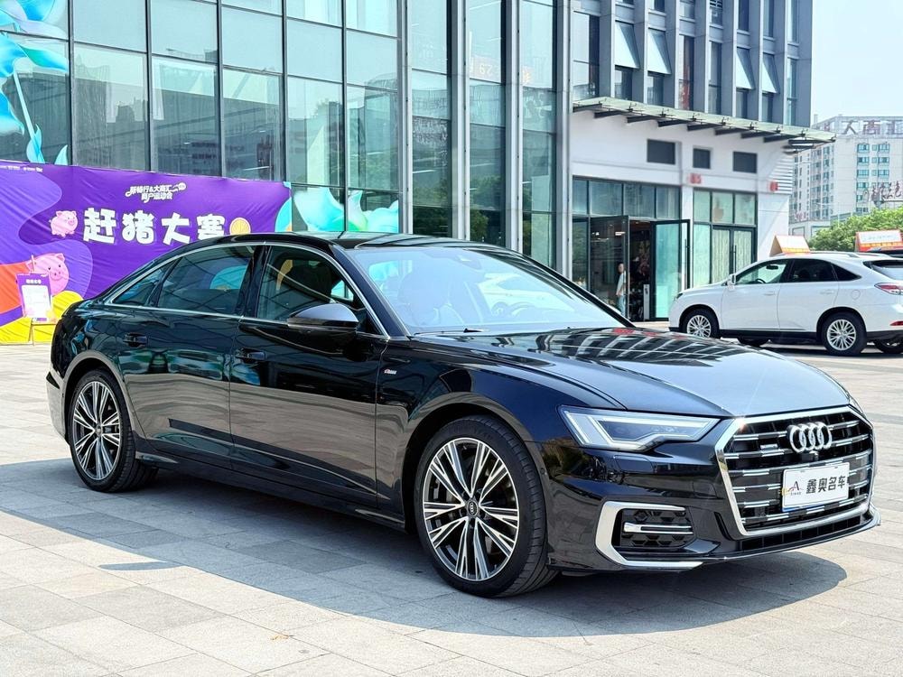 Audi A6L 2024 — фото автомобиля