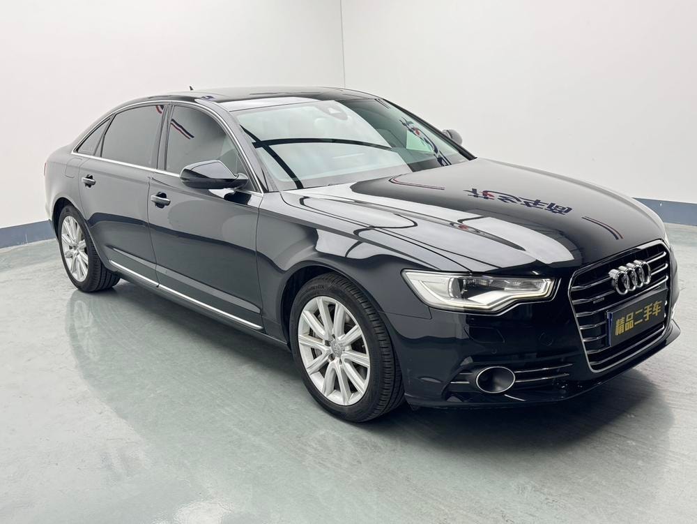 Audi A6L 2012 — фото автомобиля