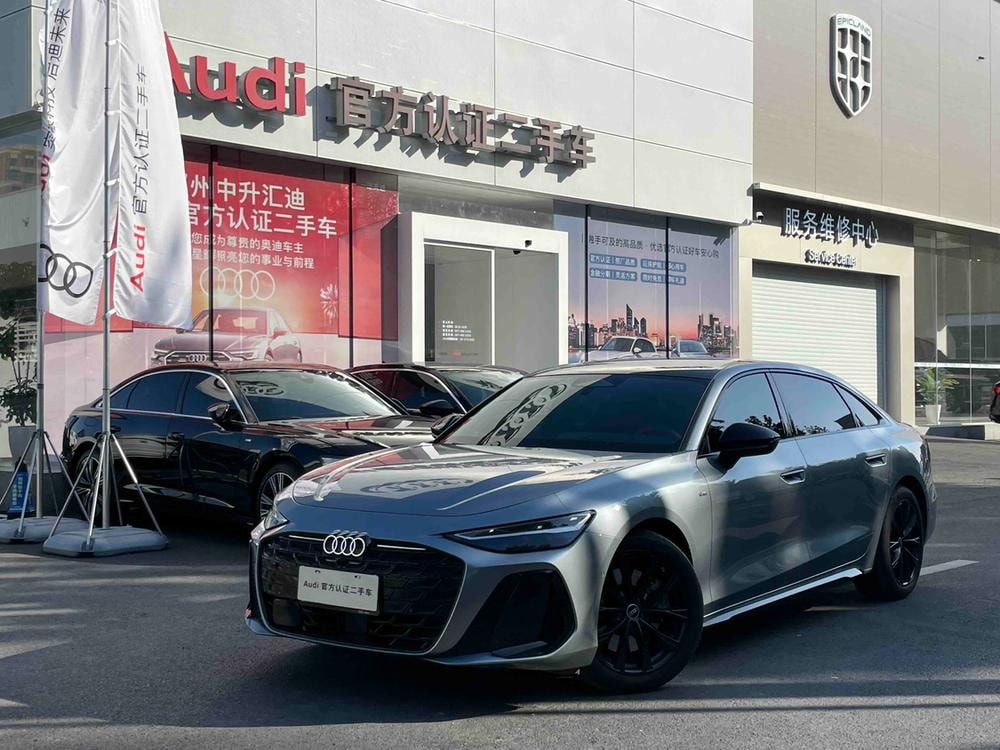 Audi A6L 2026 — фото автомобиля