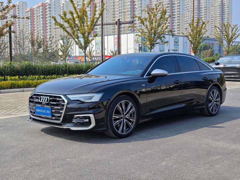 Audi A6L 2023 — фото автомобиля