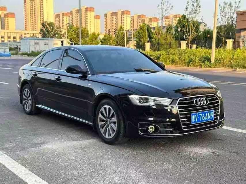 Audi A6L 2016 — фото автомобиля