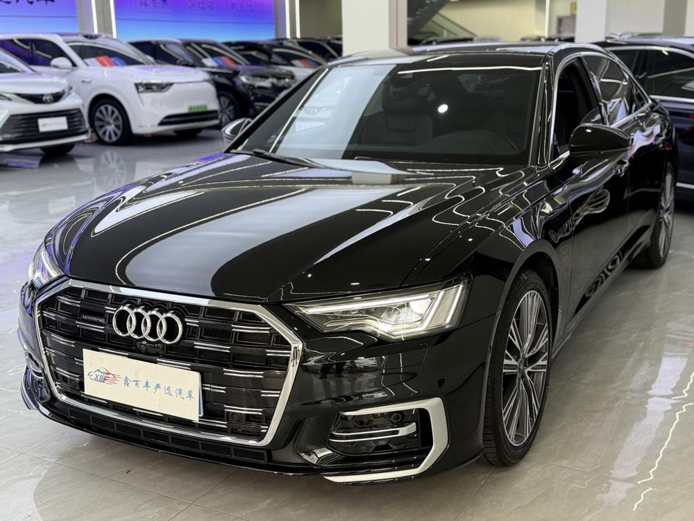 Audi A6L 2025 — фото автомобиля