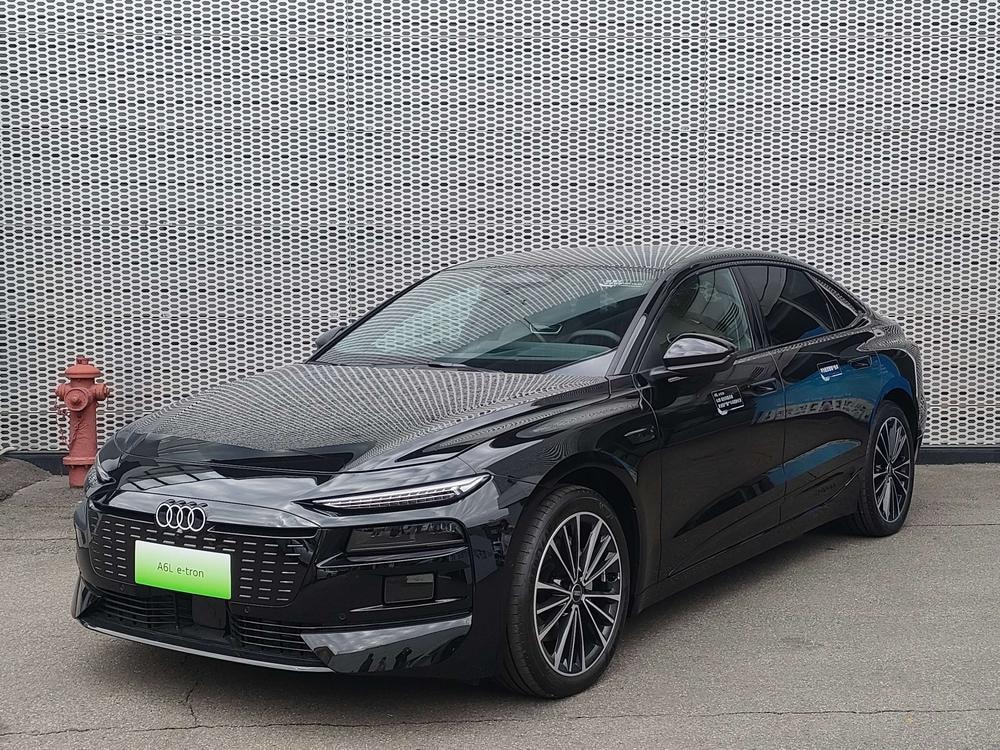 Audi A6L e-tron 2026 — фото автомобиля