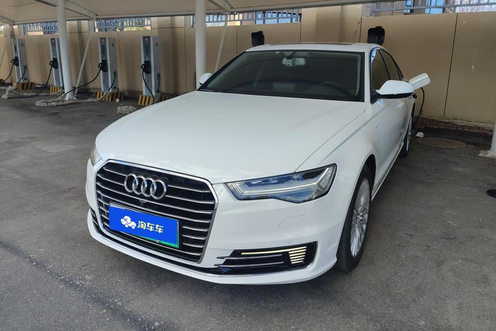 Audi A6L PHEV 2018 — фото автомобиля
