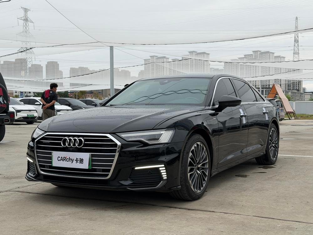 Audi A6L PHEV 2022 — фото автомобиля
