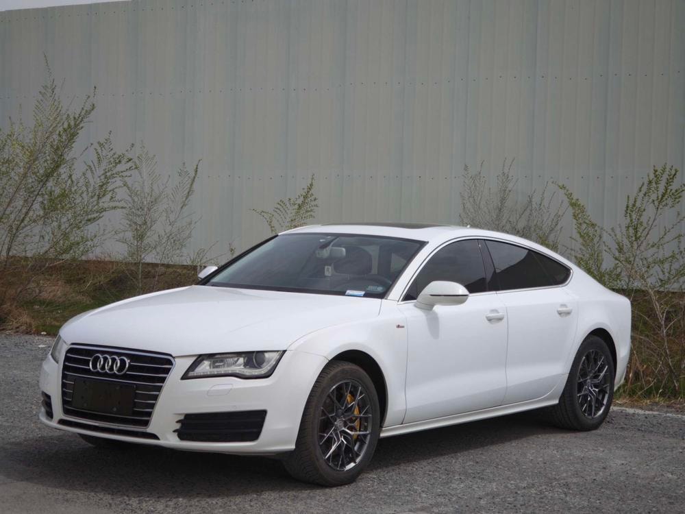 Audi A7 2013 — фото автомобиля 1