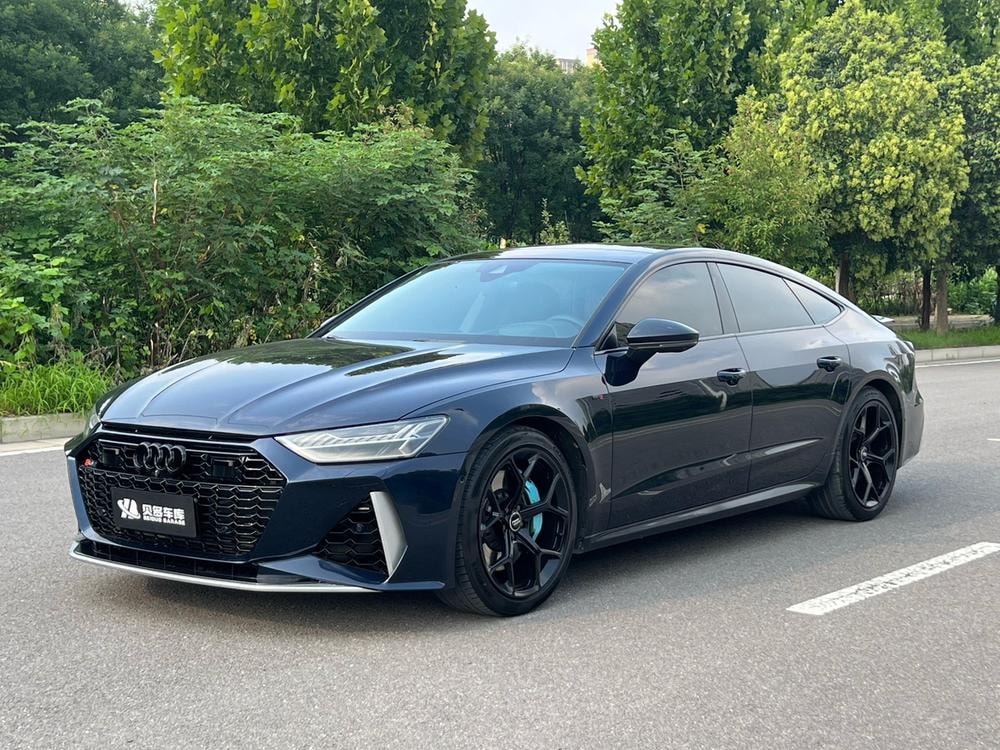 Audi A7 2019 — фото автомобиля
