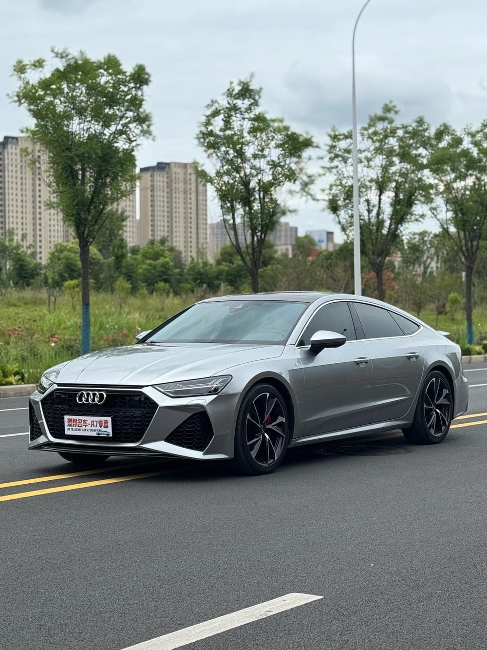 Audi A7 2024 — фото автомобиля
