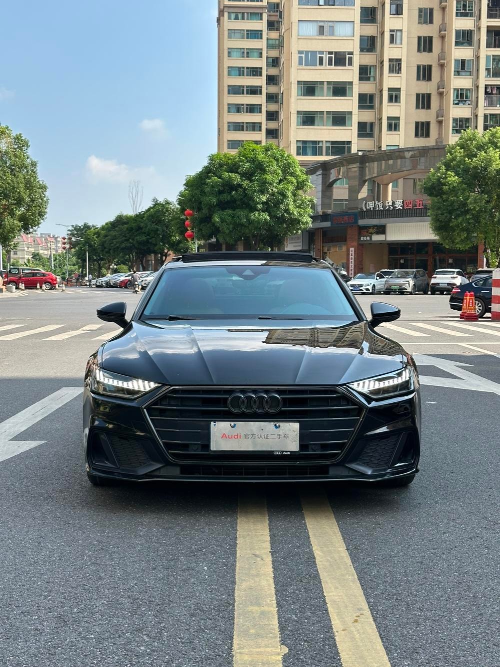 Audi A7 2021 — фото автомобиля