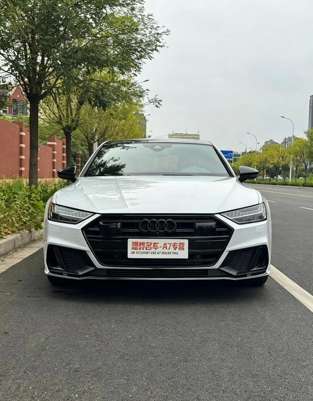Audi A7 2019 — фото автомобиля