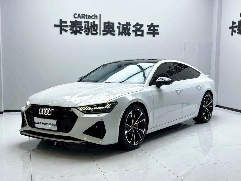 Audi A7 2022 — фото автомобиля
